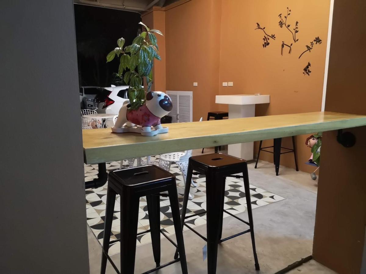 מלון סוראט תאני Papangkorn House מראה חיצוני תמונה