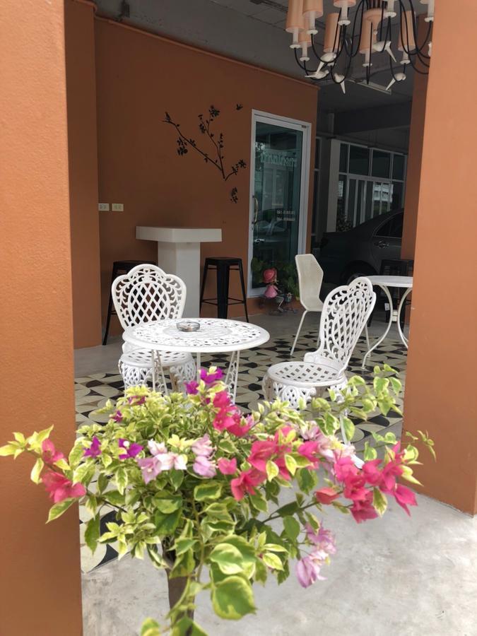 מלון סוראט תאני Papangkorn House מראה חיצוני תמונה