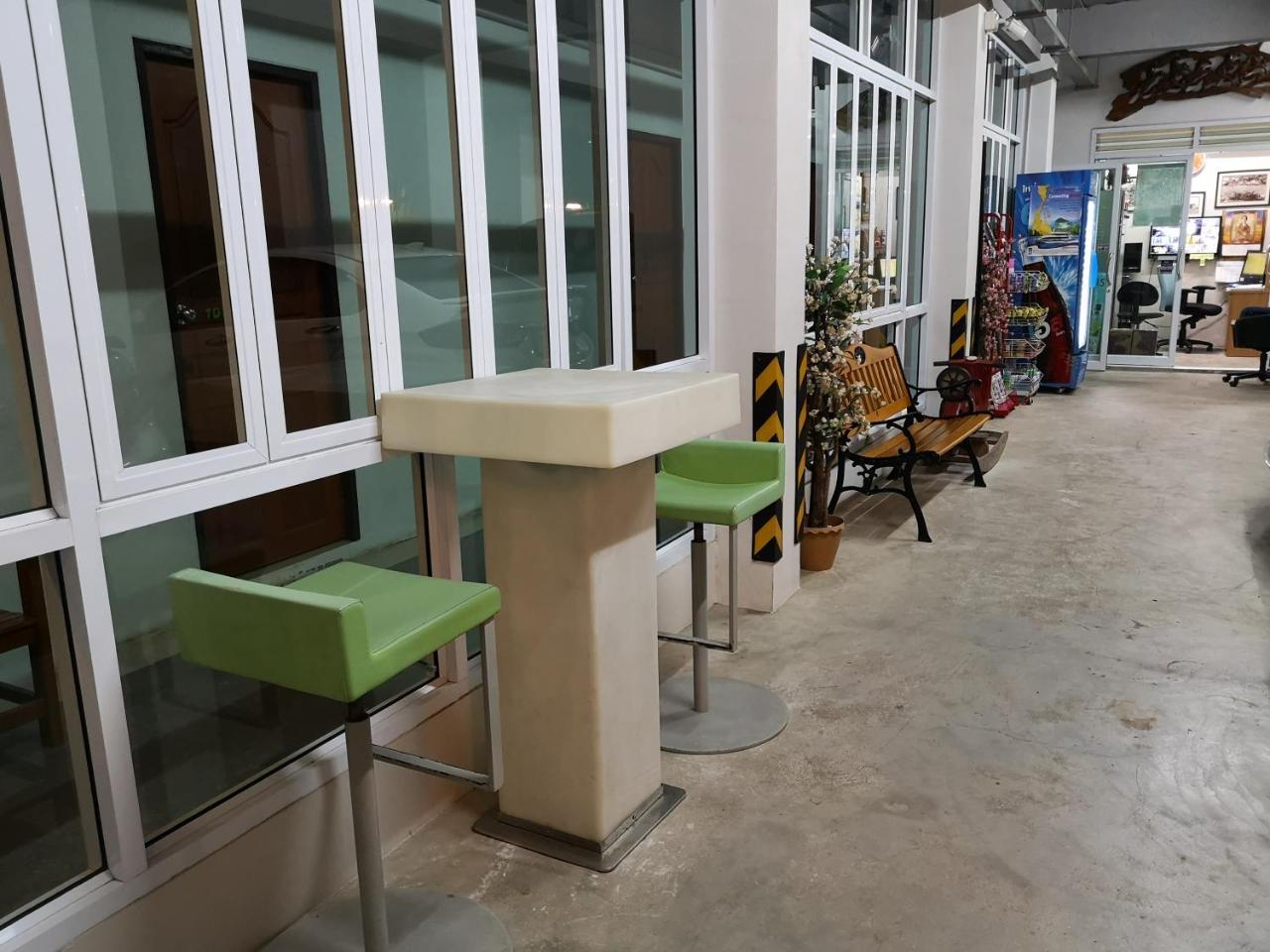 מלון סוראט תאני Papangkorn House מראה חיצוני תמונה